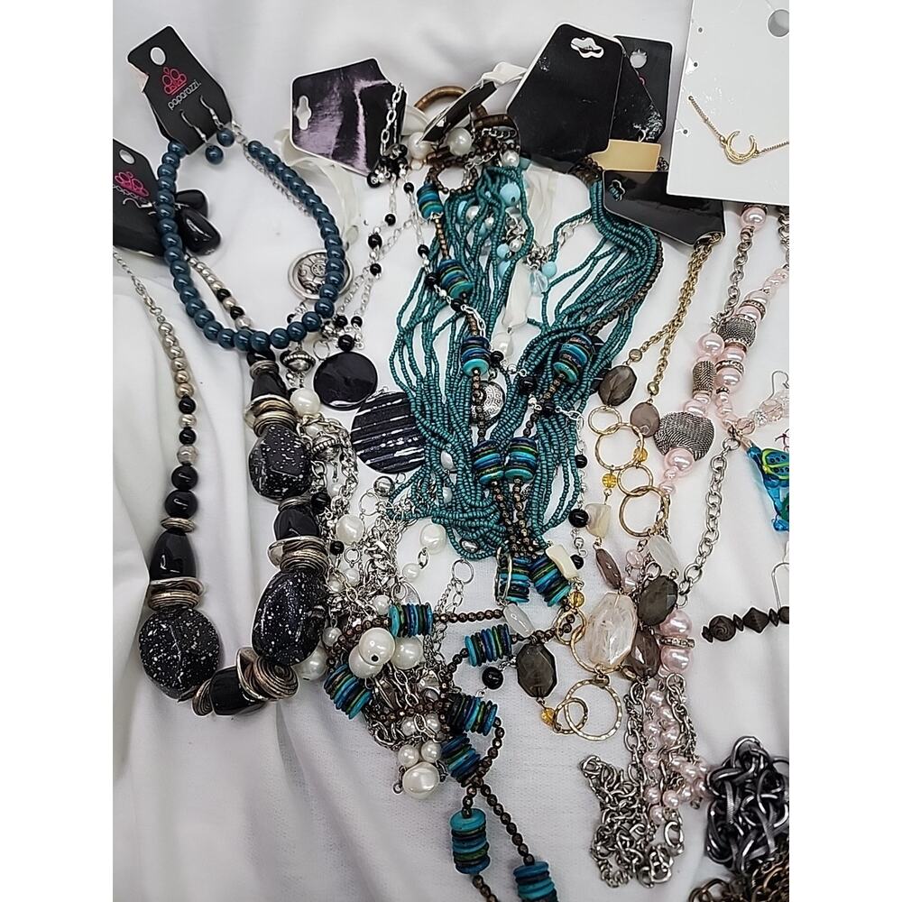 Fashion Jewelry Lot Wear Sell Or Deconstruct All Good Condition Brands Vary Read - Picture 10 of 10